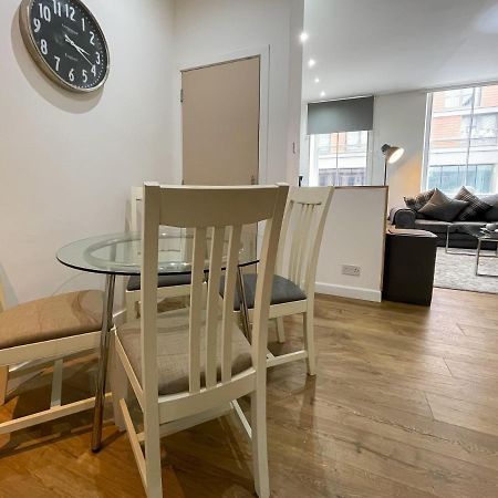 Exquisite 2Br Flat Near Central Train Station Glasgow Buitenkant foto