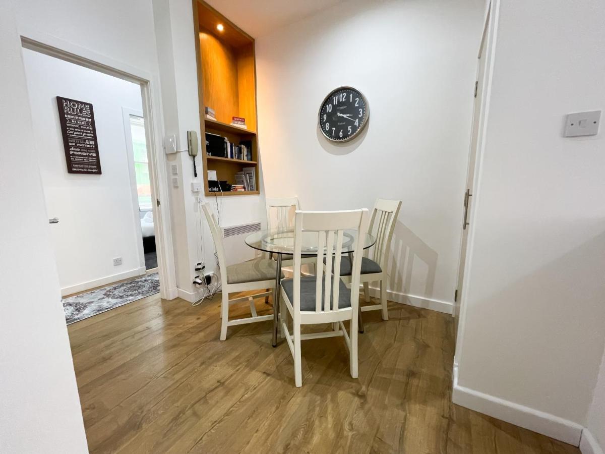 Exquisite 2Br Flat Near Central Train Station Glasgow Buitenkant foto